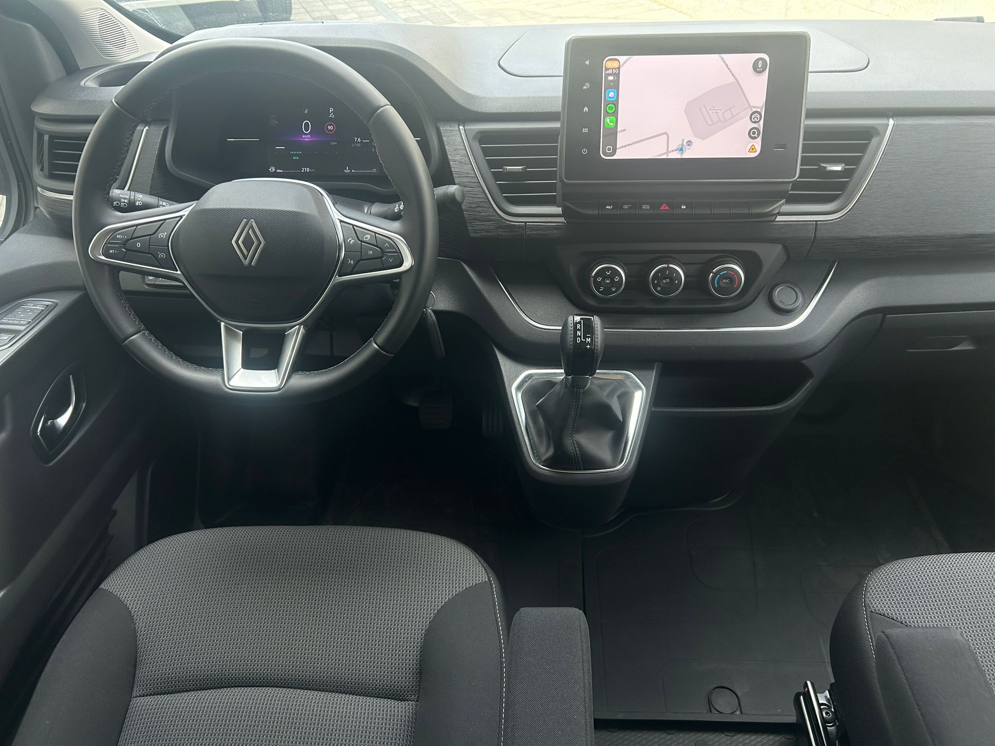RENAULT TRAFIC 2.0 TDI 110 kW